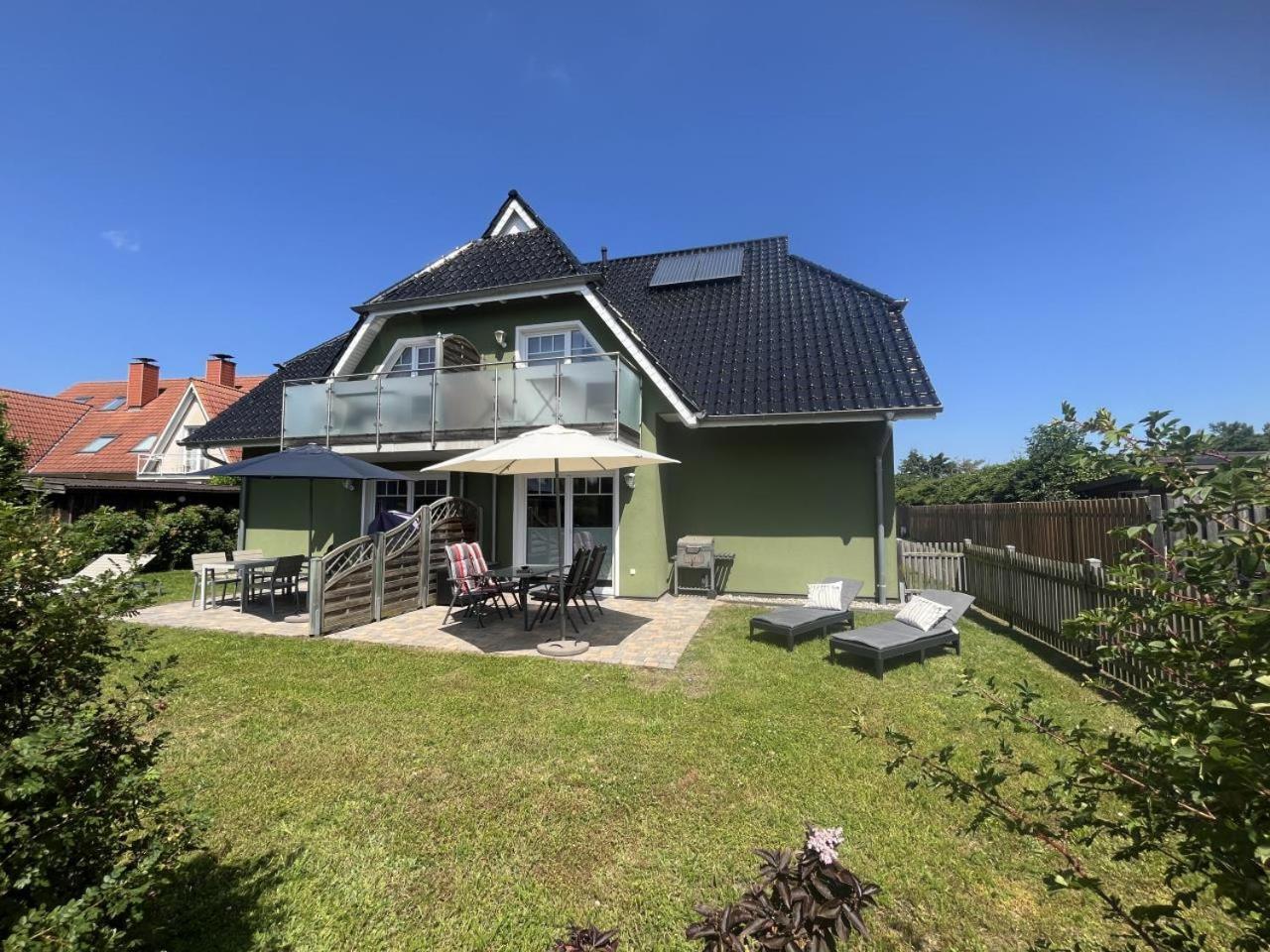 Ferienwohnung Perlentaucher Борн Екстериор снимка
